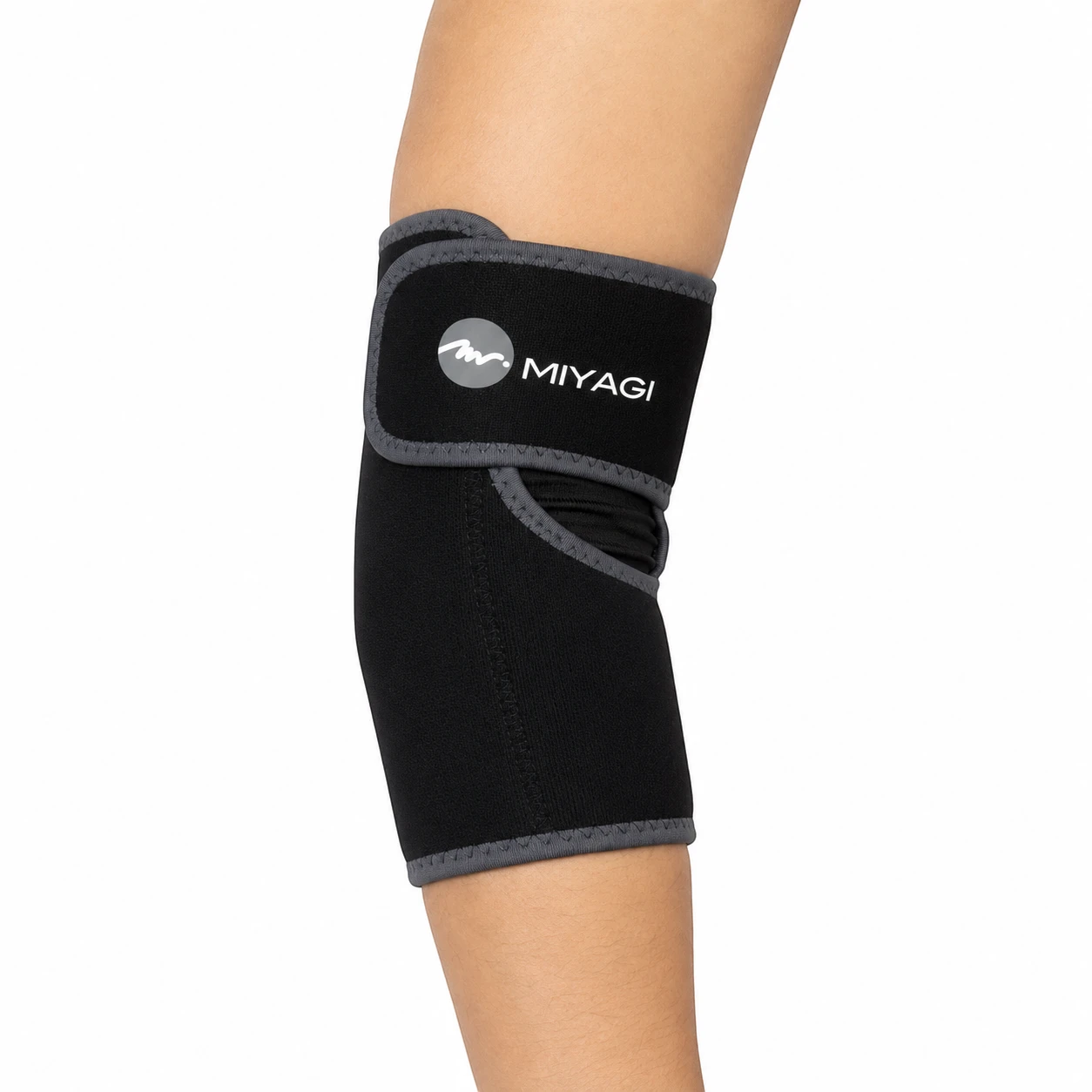 Codera de Neopreno Miyagi M083B Talla Única con Ajuste - Imagen 3