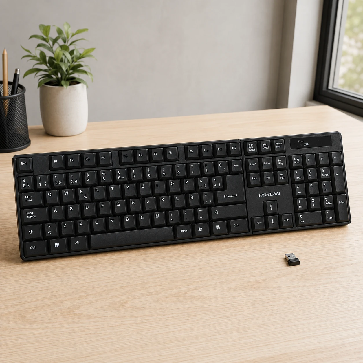Teclado Hoklan HK-WK-2645 inalámbrico negro para oficina y hogar