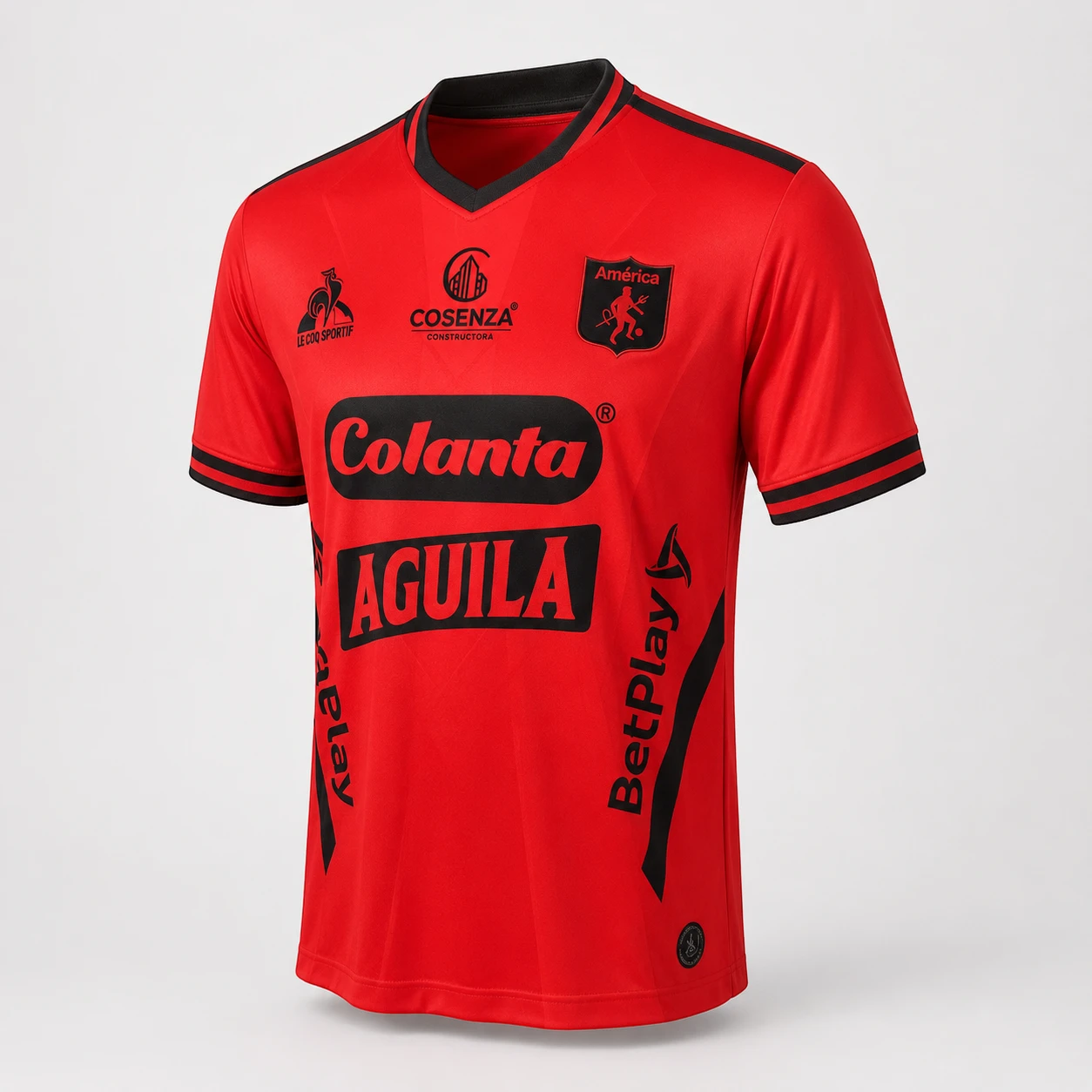 Camiseta América de Cali roja y negra para hombre vista en ángulo lateral